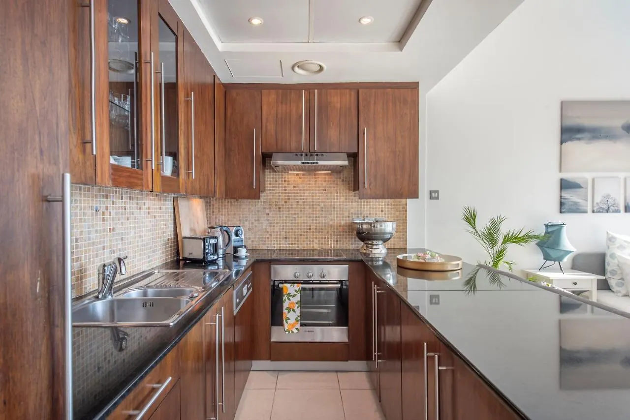 Apartment Nasma Luxury Stays - Charming And Fancy Studio In The Heart Of Dubai United Arab Emirates