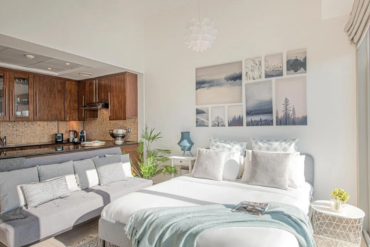 Nasma Luxury Stays - Charming And Fancy Studio In The Heart Of Dubai 0*,